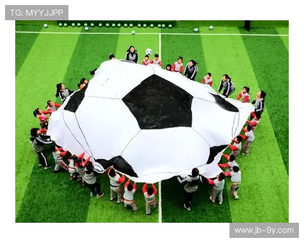 趣味足球调色过关技巧与策略解析，轻松掌握快速通关方法